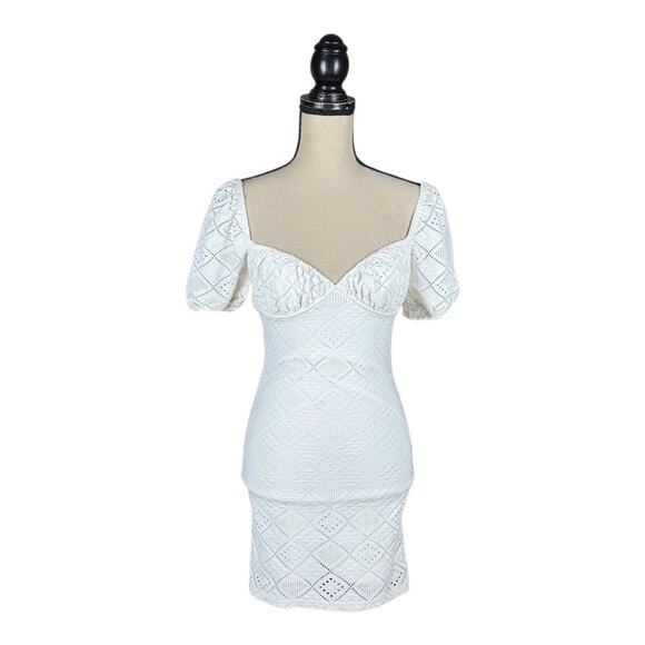 SABO Designed In Australia Pascal White Lace Dress - Picture 1 of 6